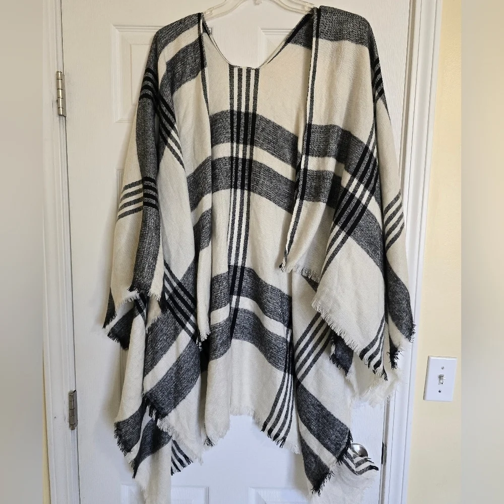 B.P. Black and White Plaid Poncho